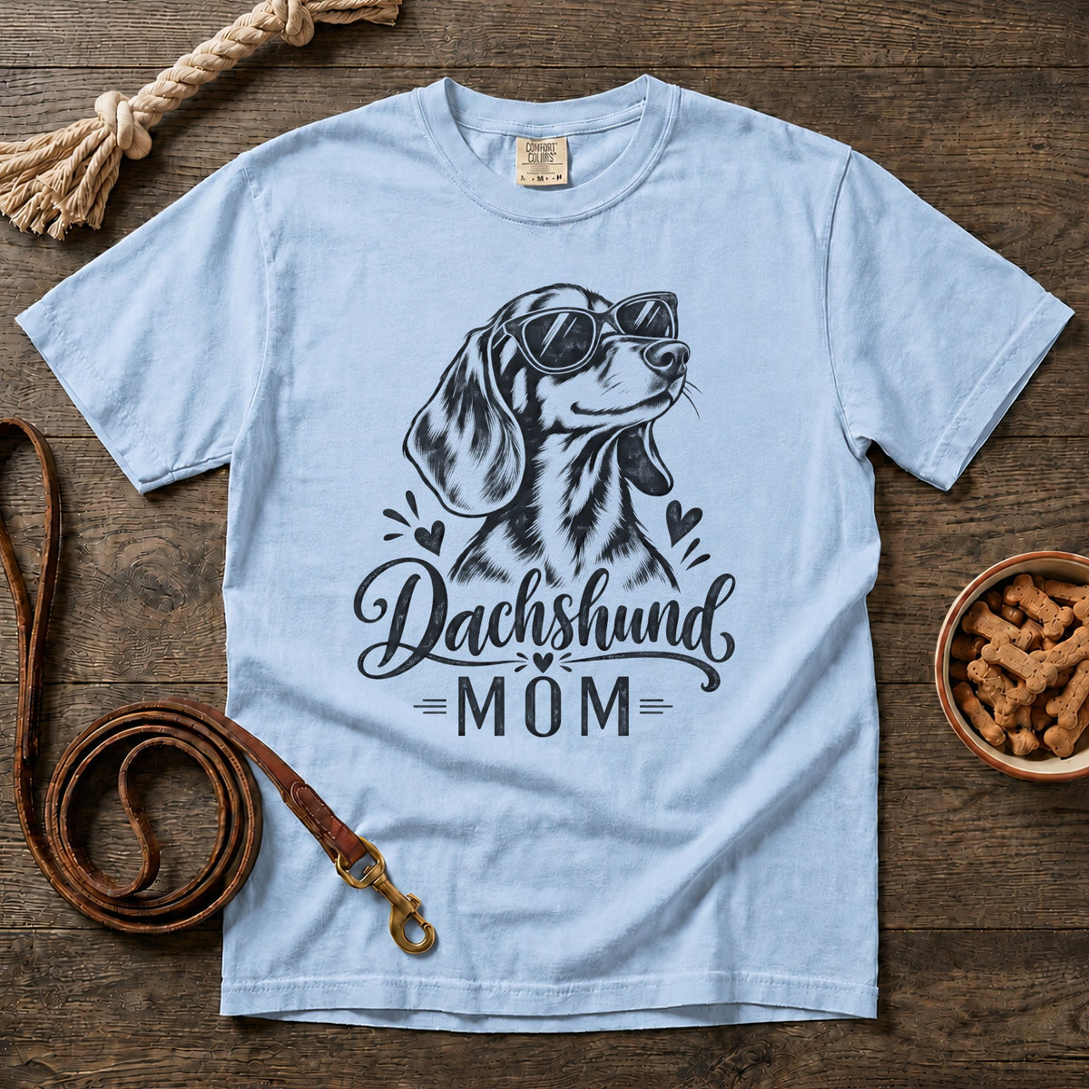 Dachshund Mom T-Shirt