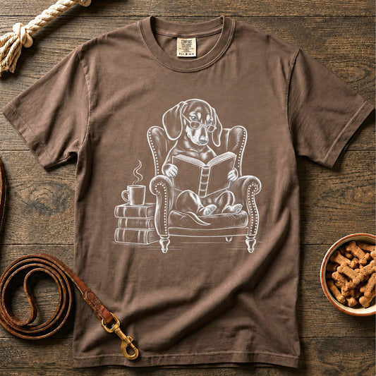 Just Reading Shorthaired Dachshund T-Shirt